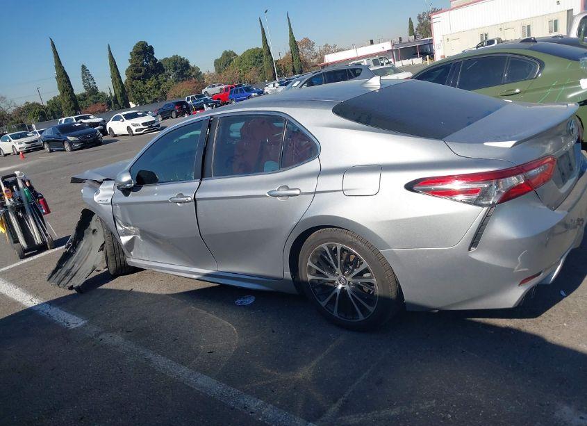 Photo 14 of 2019 Toyota Camry HYBRID SE (VIN 4T1B21HK3KU515144)