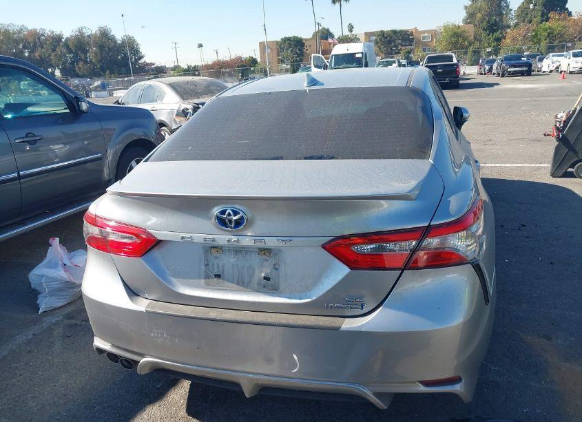 Photo 16 of 2019 Toyota Camry HYBRID SE (VIN 4T1B21HK3KU515144)