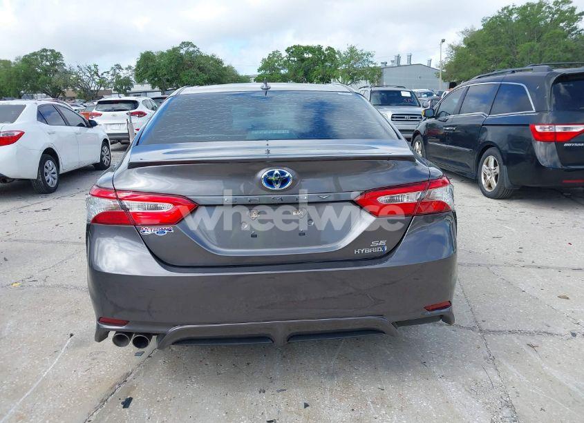 Photo 17 of 2019 Toyota Camry HYBRID SE (VIN 4T1B21HK3KU518917)
