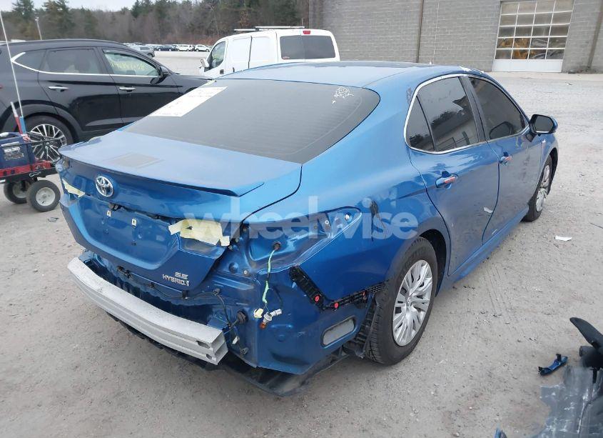 Photo 4 of 2018 Toyota Camry HYBRID SE (VIN 4T1B21HK4JU008560)