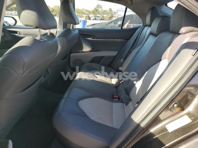 Photo 11 of 2018 TOYOTA CAMRY HYBRID (VIN 4T1B21HK5JU500904)