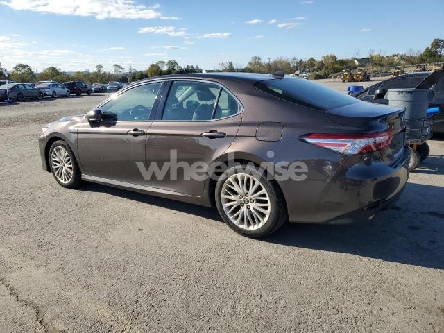Photo 12 of 2018 TOYOTA CAMRY HYBRID (VIN 4T1B21HK5JU500904)