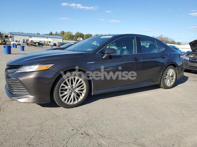 Photo 4 of 2018 TOYOTA CAMRY HYBRID (VIN 4T1B21HK5JU500904)