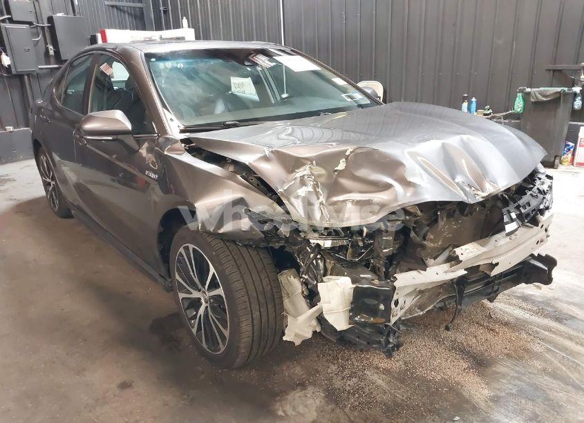 2019 Toyota Camry HYBRID SE (VIN 4T1B21HK5KU521785) main photo