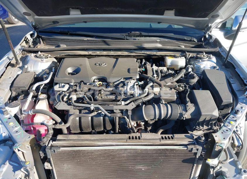 Photo 10 of 2018 Toyota Camry HYBRID XLE (VIN 4T1B21HK6JU005014)