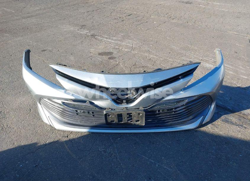 Photo 12 of 2018 Toyota Camry HYBRID XLE (VIN 4T1B21HK6JU005014)