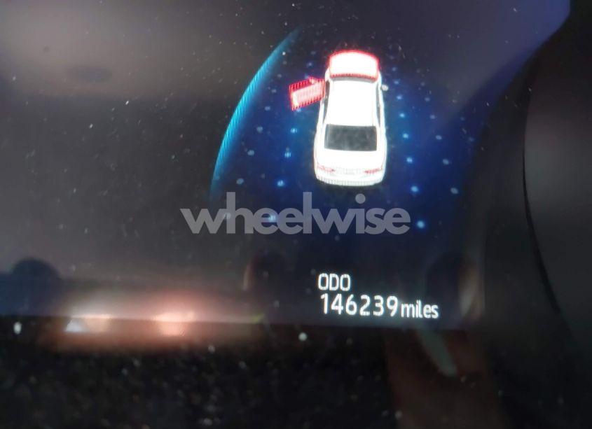 Photo 16 of 2018 Toyota Camry HYBRID XLE (VIN 4T1B21HK6JU005014)