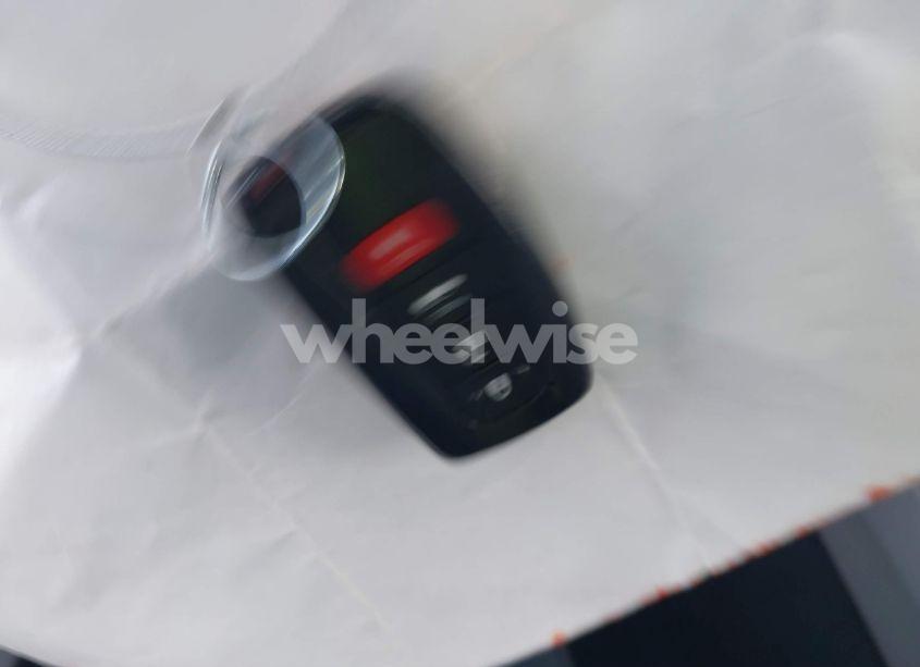 Photo 11 of 2019 Toyota Camry HYBRID XLE (VIN 4T1B21HK6KU515509)