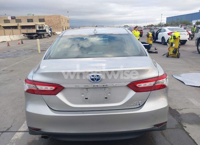 Photo 17 of 2019 Toyota Camry HYBRID XLE (VIN 4T1B21HK6KU515509)