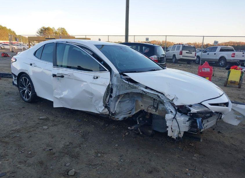 2019 Toyota Camry HYBRID SE (VIN 4T1B21HK8KU513907) main photo