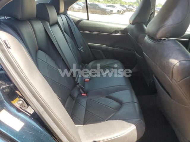 Photo 8 of 2019 TOYOTA CAMRY HYBRID (VIN 4T1B21HK8KU517438)