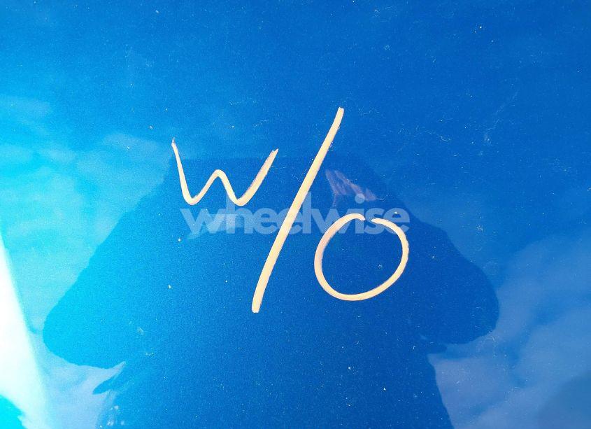 Photo 10 of 2019 Toyota Camry HYBRID SE (VIN 4T1B21HK9KU010564)