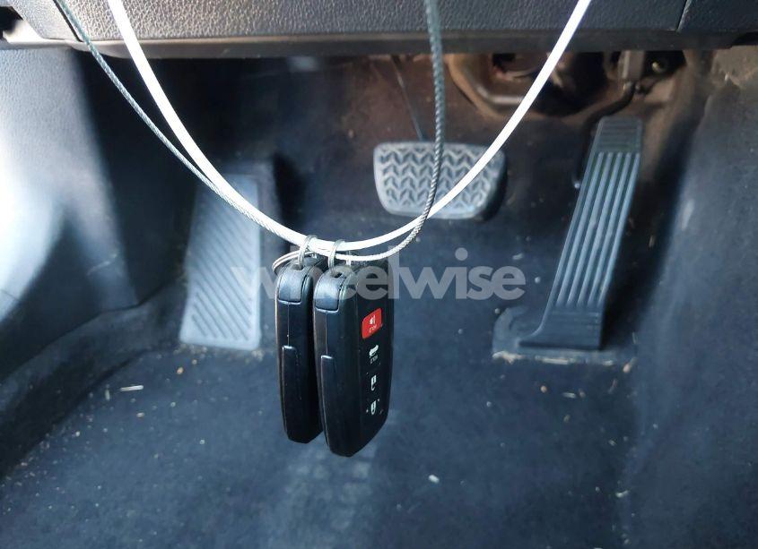 Photo 11 of 2019 Toyota Camry HYBRID XLE (VIN 4T1B21HK9KU011245)