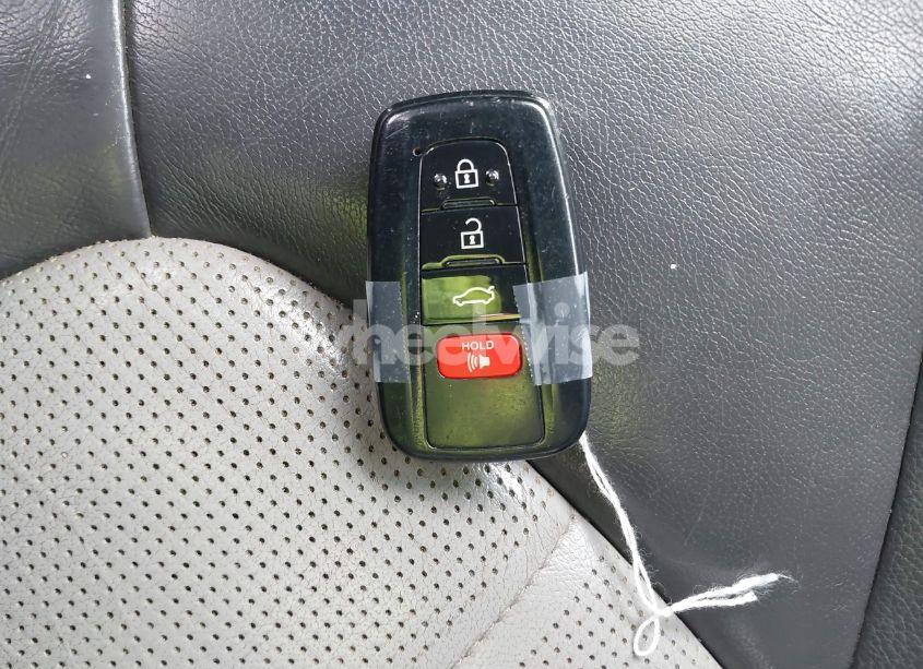 Photo 11 of 2019 Toyota Camry HYBRID XLE (VIN 4T1B21HK9KU511194)