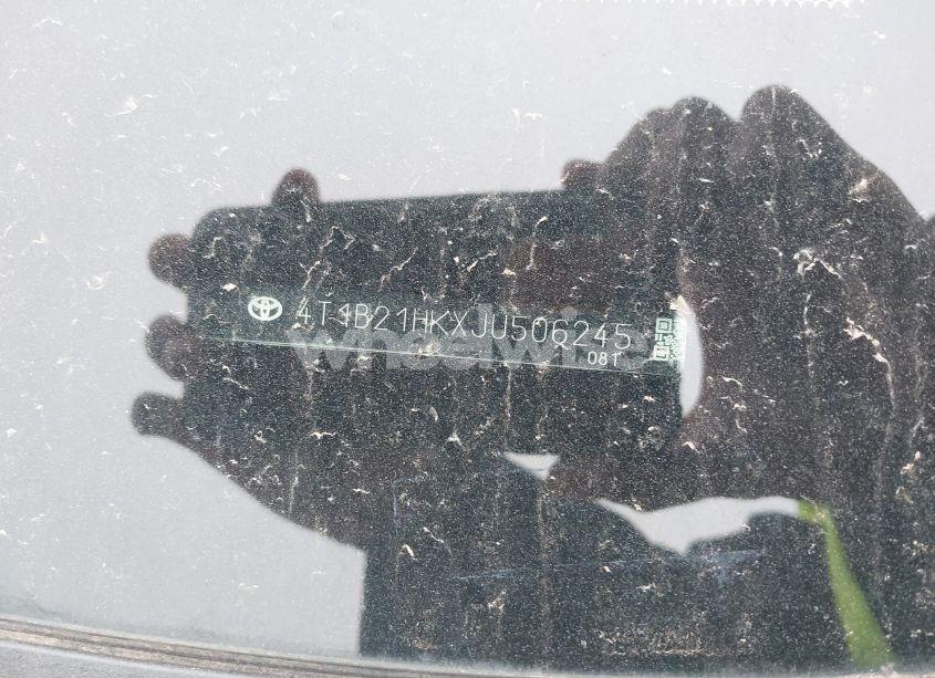 Photo 9 of 2018 Toyota Camry HYBRID XLE (VIN 4T1B21HKXJU506245)