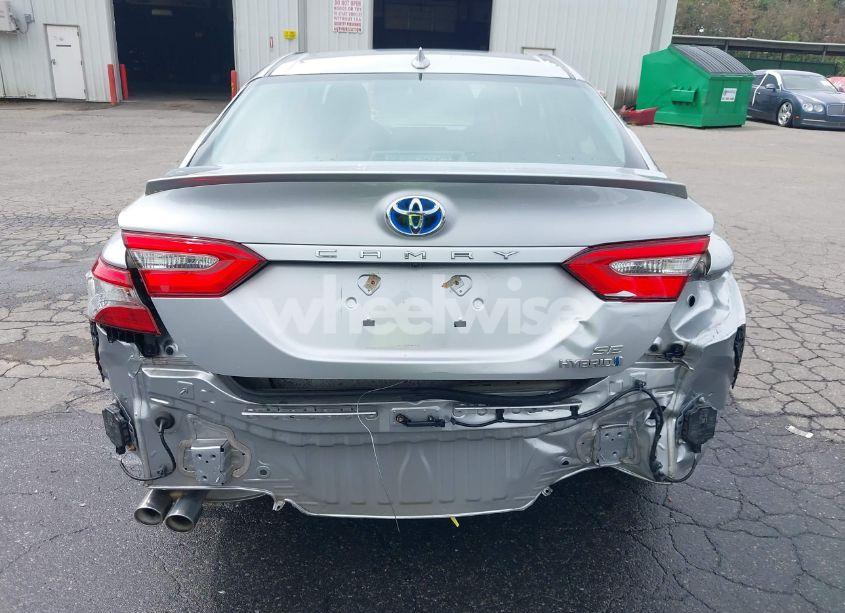 Photo 17 of 2019 Toyota Camry HYBRID SE (VIN 4T1B21HKXKU011982)