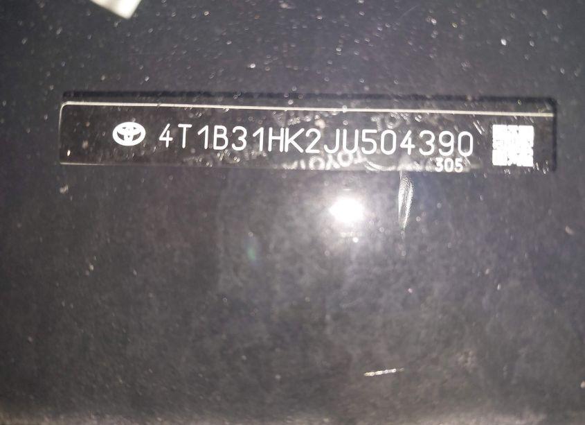 Photo 17 of 2018 Toyota Camry HYBRID LE (VIN 4T1B31HK2JU504390)