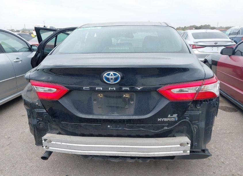 Photo 6 of 2018 Toyota Camry HYBRID LE (VIN 4T1B31HK5JU500480)