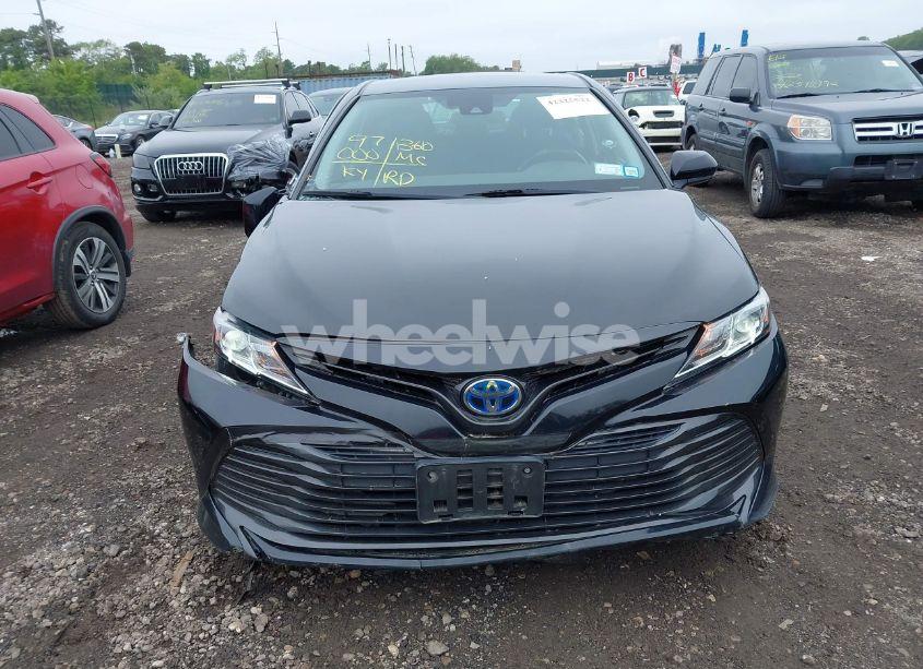 Photo 12 of 2019 Toyota Camry HYBRID LE (VIN 4T1B31HK5KU510055)