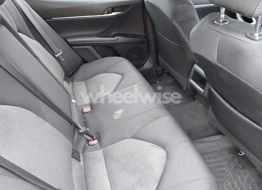 Photo 8 of 2019 Toyota Camry HYBRID LE (VIN 4T1B31HK5KU510055)