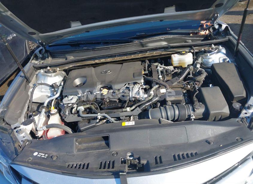 Photo 10 of 2019 Toyota Camry HYBRID LE (VIN 4T1B31HK6KU516916)