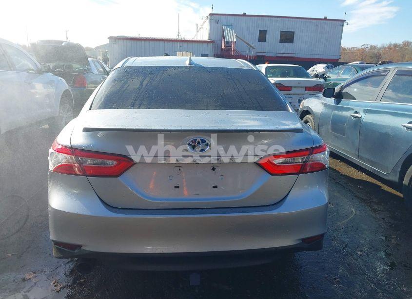 Photo 16 of 2019 Toyota Camry HYBRID LE (VIN 4T1B31HK6KU516916)