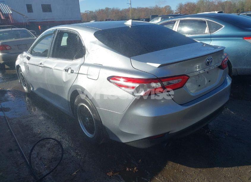 Photo 3 of 2019 Toyota Camry HYBRID LE (VIN 4T1B31HK6KU516916)