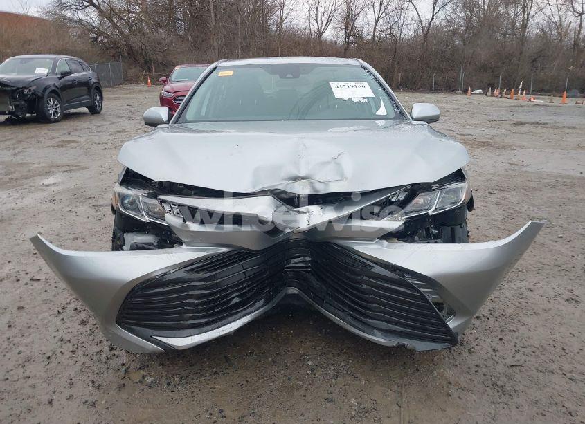 Photo 13 of 2019 Toyota Camry HYBRID LE (VIN 4T1B31HK7KU515306)