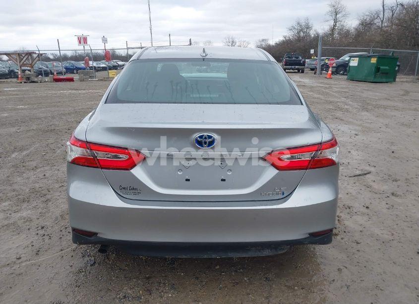 Photo 17 of 2019 Toyota Camry HYBRID LE (VIN 4T1B31HK7KU515306)