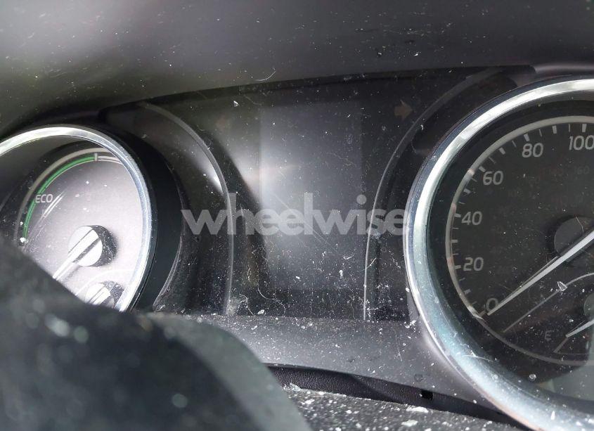 Photo 7 of 2019 Toyota Camry HYBRID LE (VIN 4T1B31HK8KU008558)