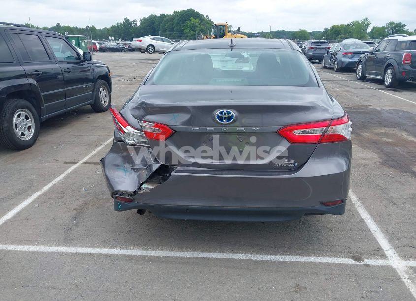 Photo 16 of 2019 Toyota Camry HYBRID LE/SE/XLE (VIN 4T1B31HK8KU516092)