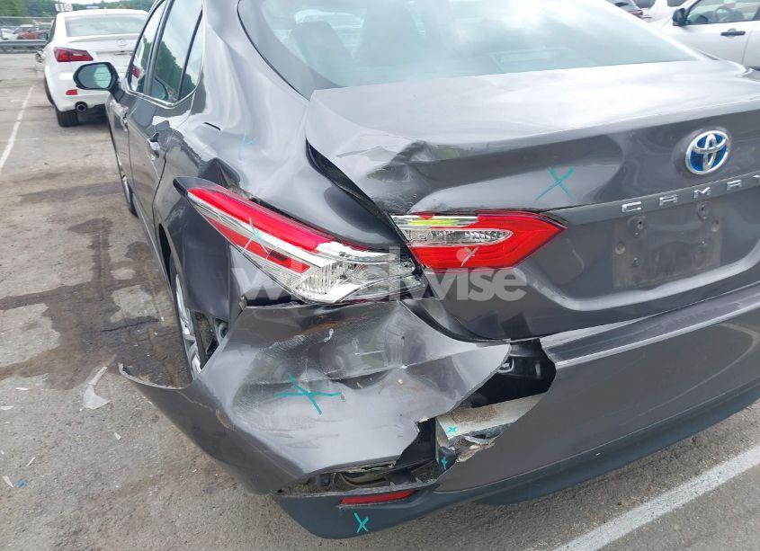 Photo 17 of 2019 Toyota Camry HYBRID LE/SE/XLE (VIN 4T1B31HK8KU516092)