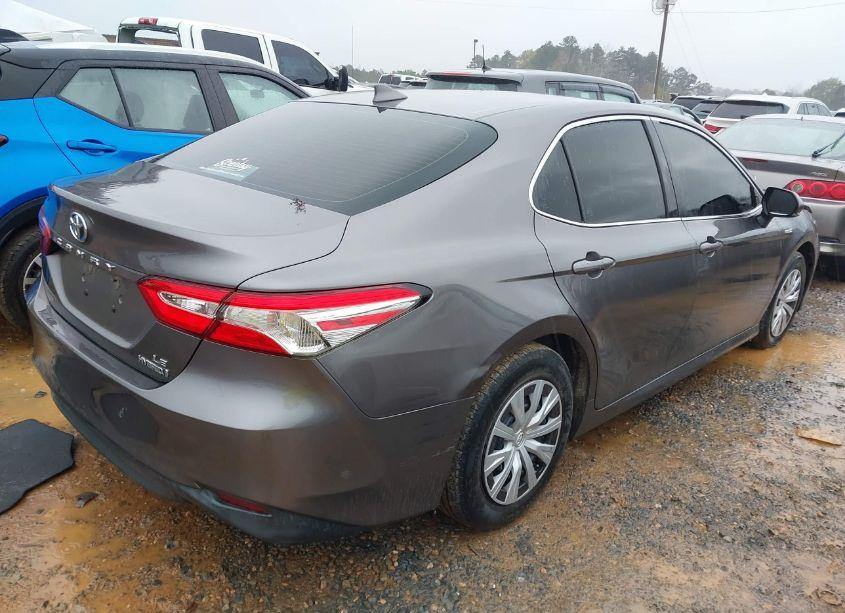 Photo 4 of 2018 Toyota Camry HYBRID LE (VIN 4T1B31HKXJU502452)
