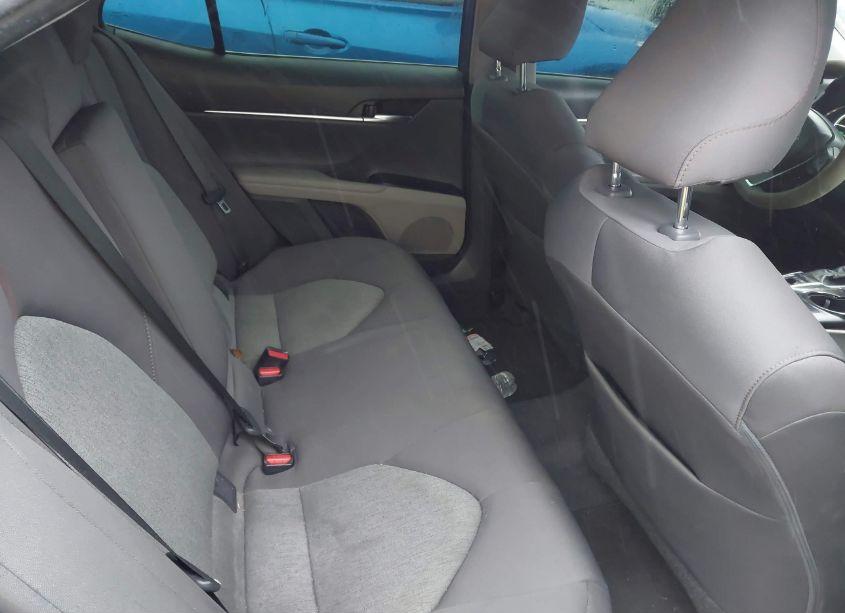 Photo 8 of 2018 Toyota Camry HYBRID LE (VIN 4T1B31HKXJU502452)