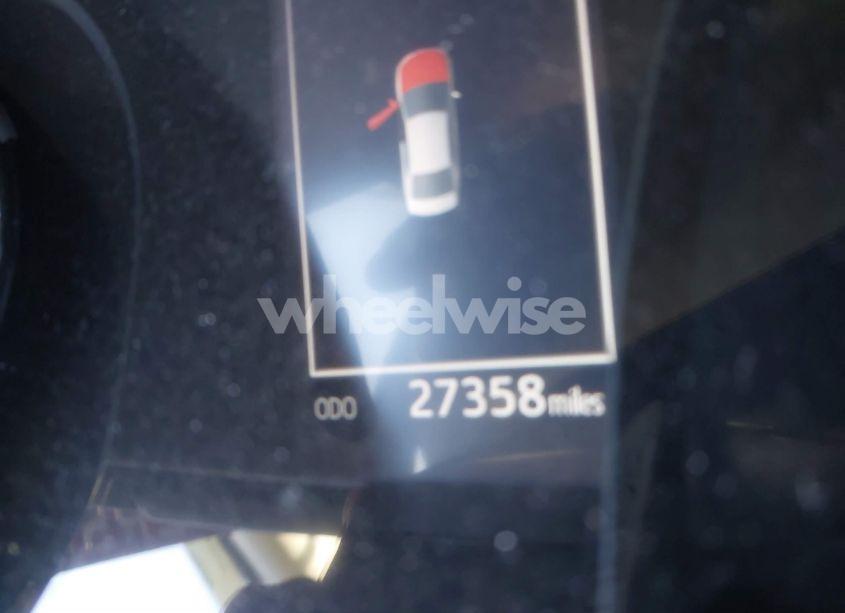 Photo 15 of 2019 Toyota Camry HYBRID LE (VIN 4T1B31HKXKU516921)