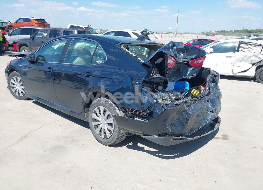 Photo 3 of 2019 Toyota Camry HYBRID LE (VIN 4T1B31HKXKU516921)