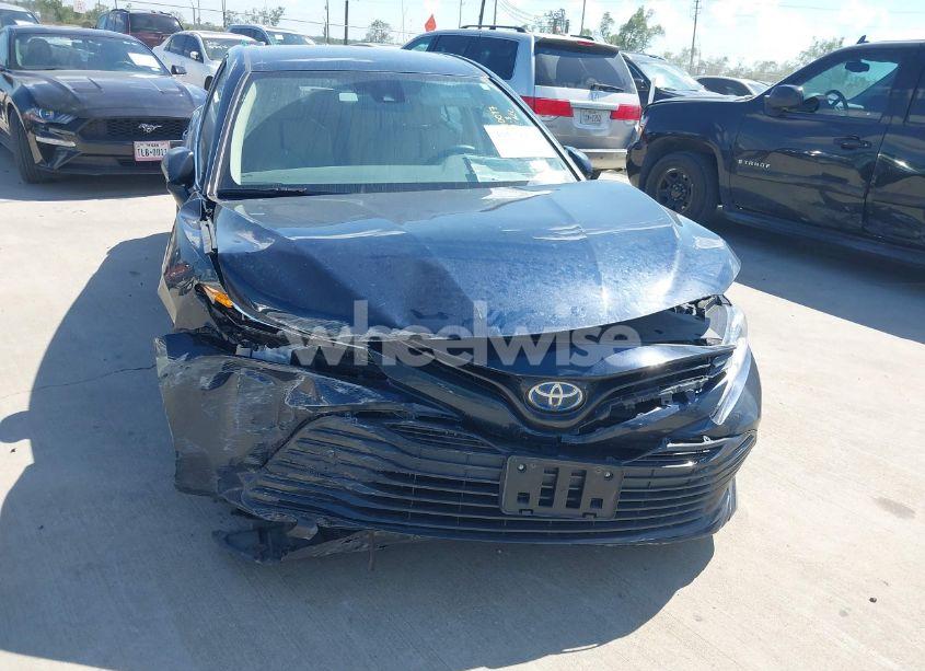 Photo 6 of 2019 Toyota Camry HYBRID LE (VIN 4T1B31HKXKU516921)