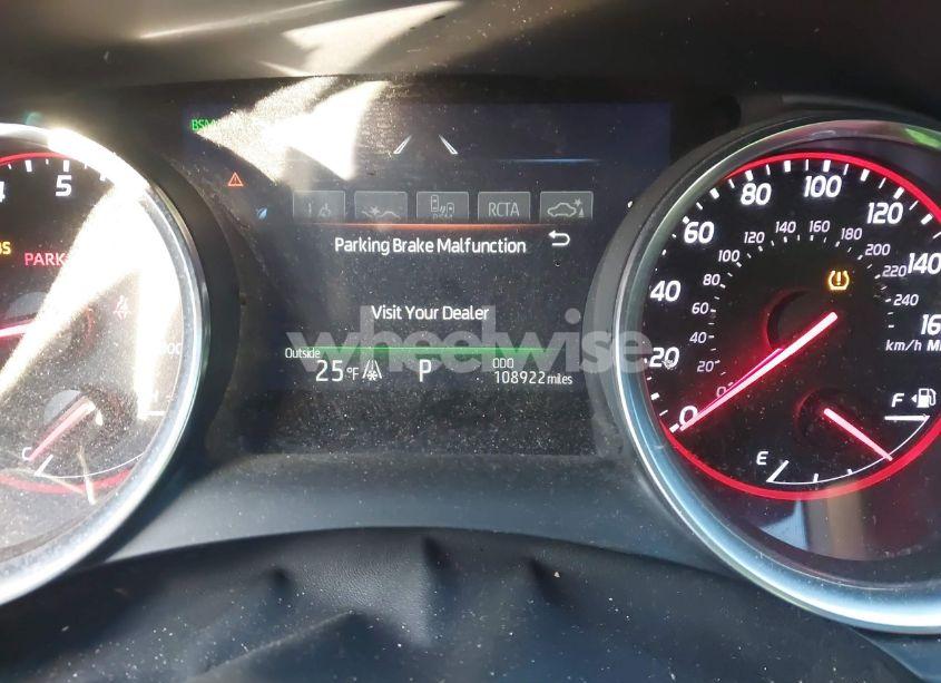 Photo 15 of 2018 Toyota Camry XSE (VIN 4T1B61HK0JU061468)