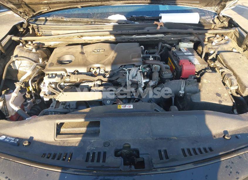 Photo 10 of 2018 Toyota Camry XSE (VIN 4T1B61HK0JU508543)