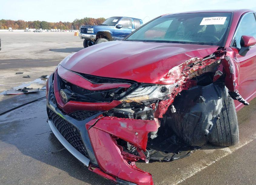 Photo 6 of 2018 Toyota Camry XSE (VIN 4T1B61HK0JU534690)