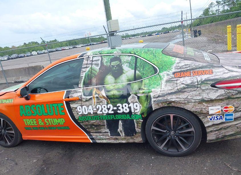 Photo 14 of 2018 Toyota Camry XSE (VIN 4T1B61HK0JU590774)