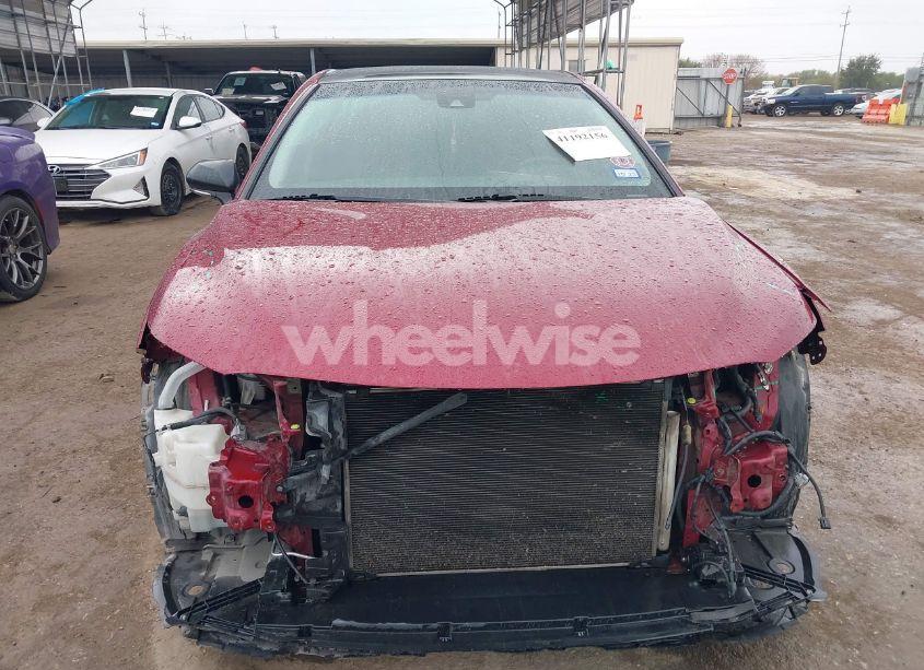 Photo 13 of 2018 Toyota Camry XSE (VIN 4T1B61HK0JU612739)