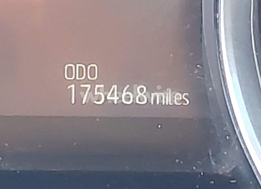 Photo 16 of 2018 Toyota Camry XSE (VIN 4T1B61HK0JU652027)