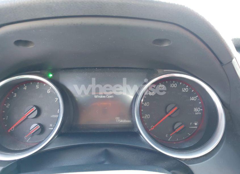 Photo 7 of 2018 Toyota Camry XSE (VIN 4T1B61HK0JU652027)