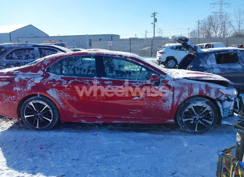 Photo 14 of 2019 Toyota Camry XSE (VIN 4T1B61HK0KU171499)