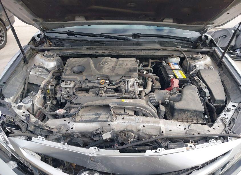 Photo 10 of 2019 Toyota Camry XSE (VIN 4T1B61HK0KU190764)