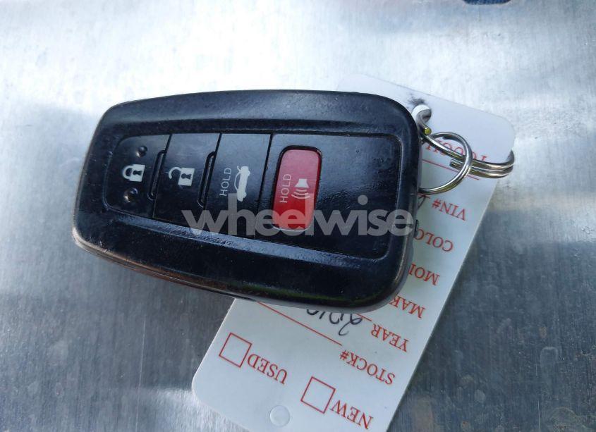 Photo 11 of 2019 Toyota Camry XSE (VIN 4T1B61HK0KU191820)