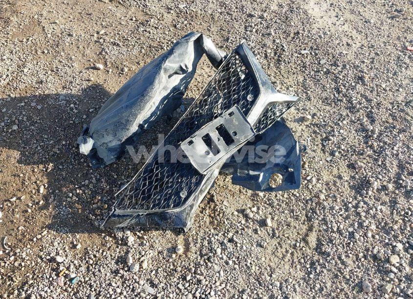 Photo 12 of 2019 Toyota Camry XSE (VIN 4T1B61HK0KU191820)