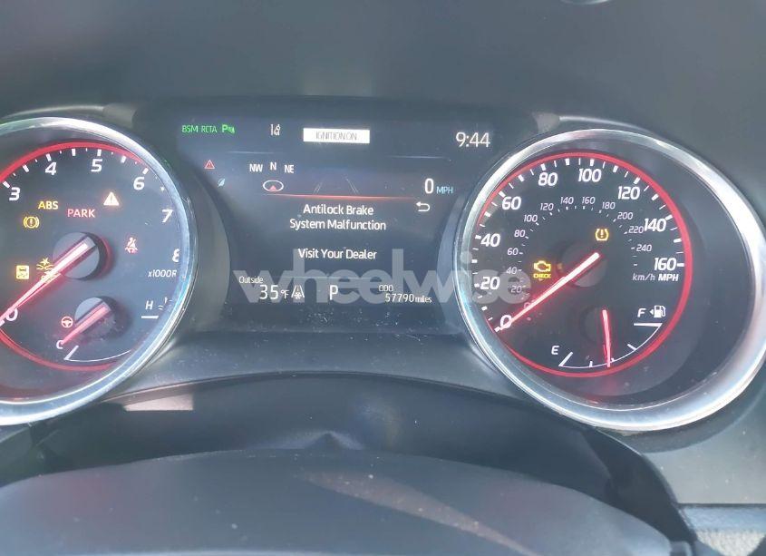 Photo 7 of 2019 Toyota Camry XSE (VIN 4T1B61HK0KU191820)