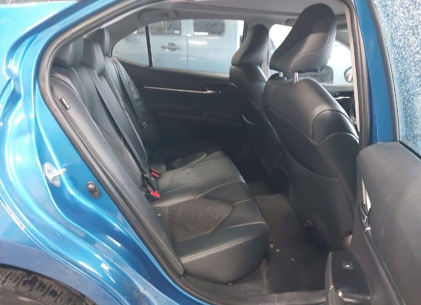 Photo 8 of 2019 Toyota Camry XSE (VIN 4T1B61HK0KU269660)